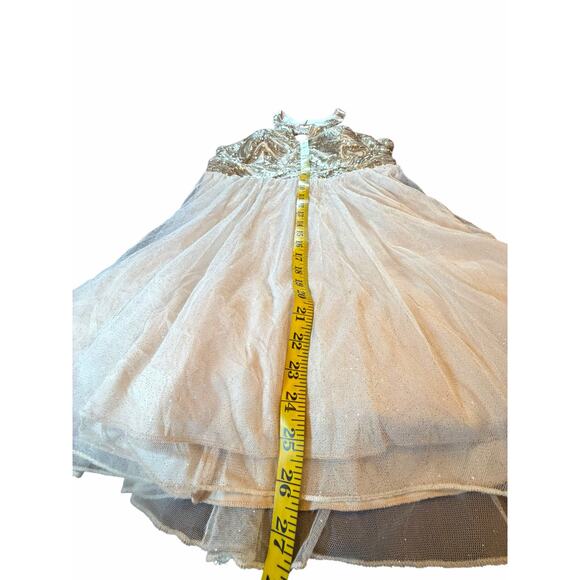 NWT Windsor Gold Sequin Halter Dress - Size 9 - Picture 8 of 16